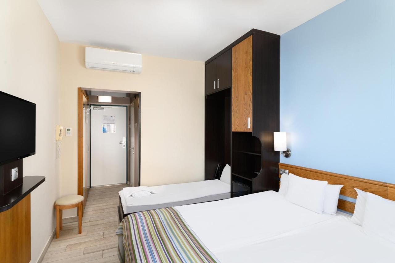 Danubius Hotel Marina บาลาตอนฟือเรด ภายนอก รูปภาพ